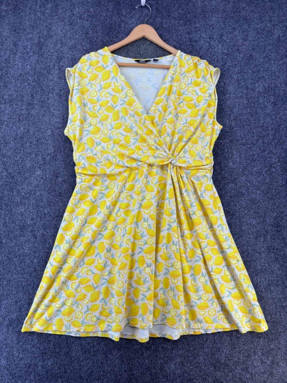 Lands End Yellow Surplice Twist Dress Lemon Print Women’s Plus 2X Summer Picnic